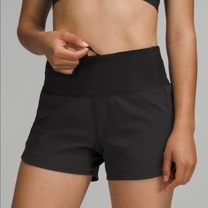 Lululemon Speed Up Mid-Rise Lined Short 4”